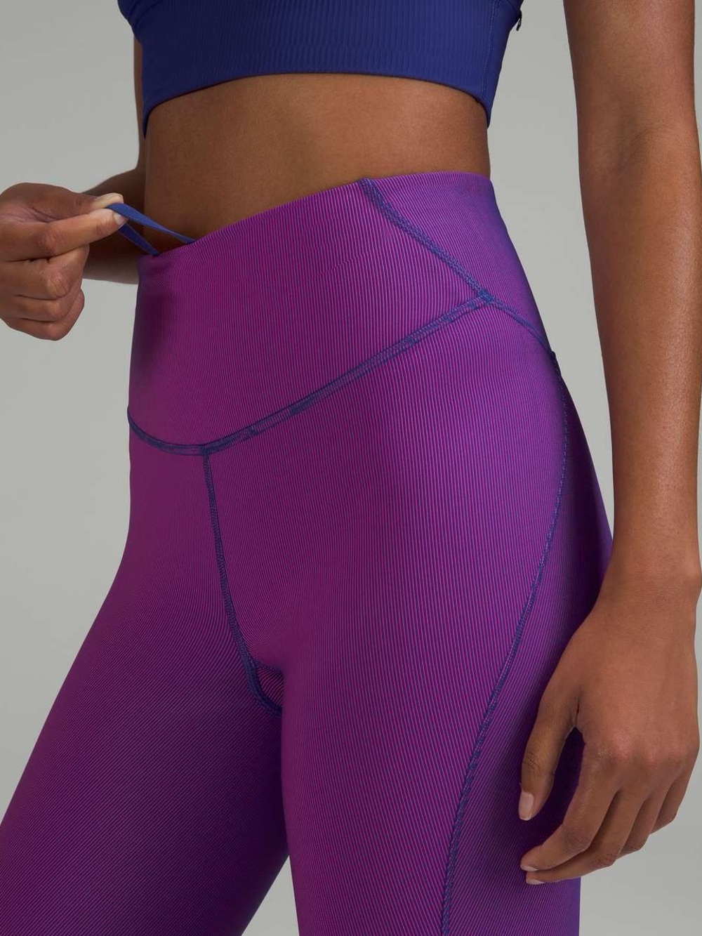 Lululemon Base Pace High-Rise Tight 25" Two-Tone Ribbed Psychic / Sonic Pink 6 - Picture 8 of 9